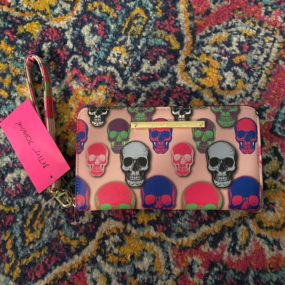 Betsey Johnson Pink skull clutch wallet